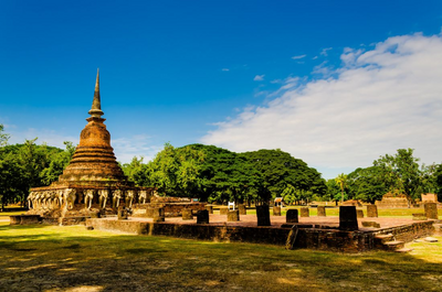 Wat Sorasak, Sukhothai Historical Park, Thailand Rundreise