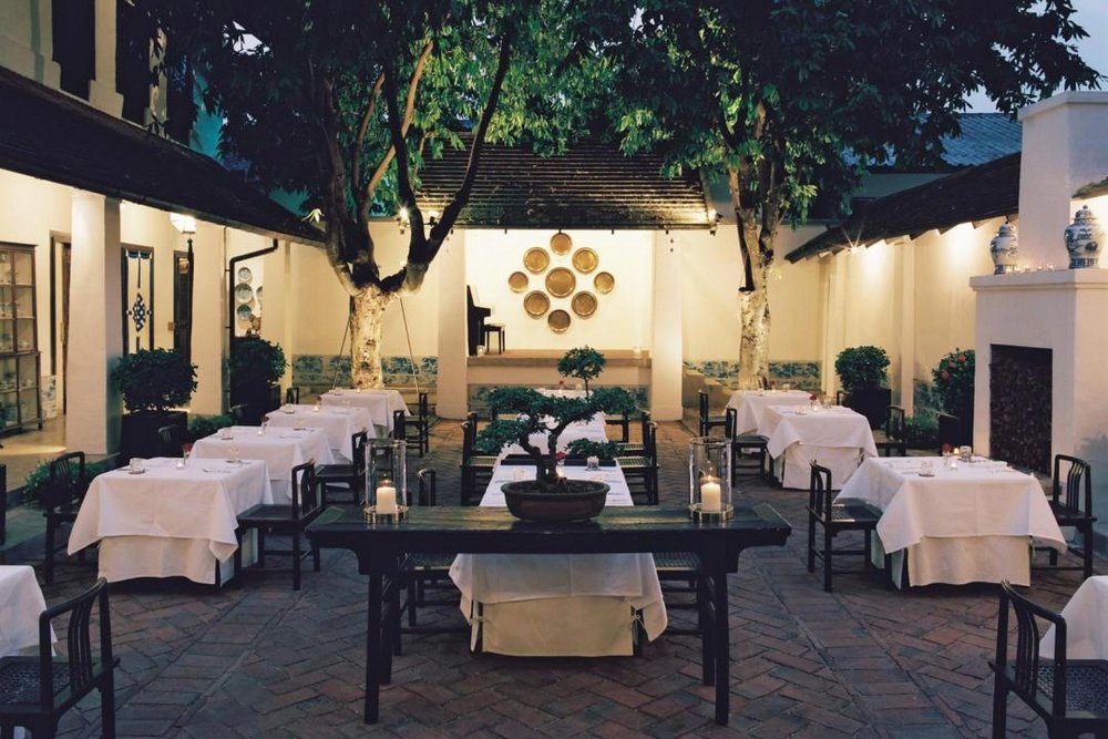Innenhof Restaurant, Rachamankha Hotel Chiang Mai, Thailand Rundreise