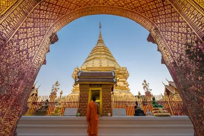 Wat Phra That Doi Suthep, Chiang Mai, Thailand Hochzeitsreise, Mönche