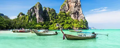 Longtail-Boote in Phuket, Thailand Reisen