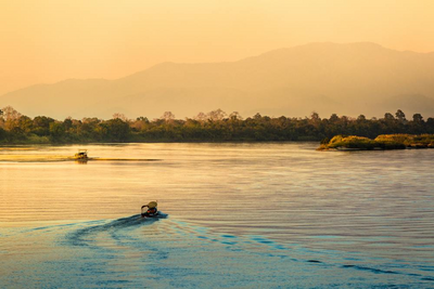 Goldenes Dreieck Bootsfahrt, Thailand Luxusreise, Abenteuer