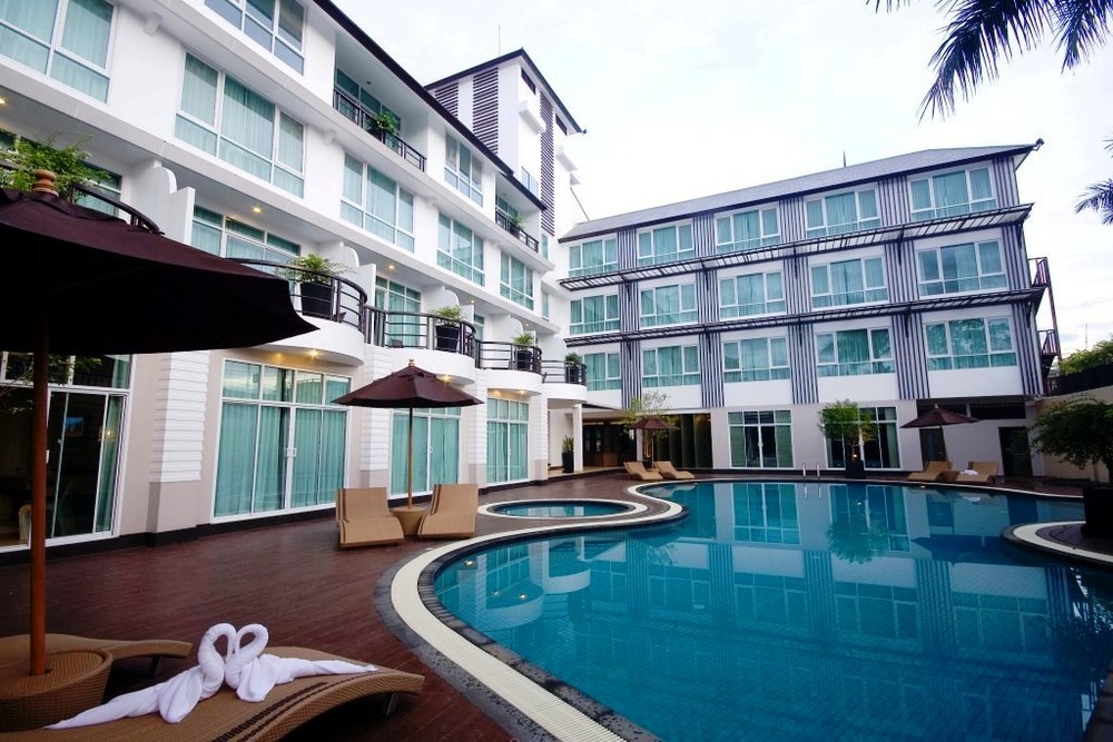 Pool des A-Te Chumphon Hotels, Thailand Reise