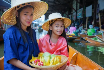 Schwimmender Markt, Bangkok, Thailand Rundreise